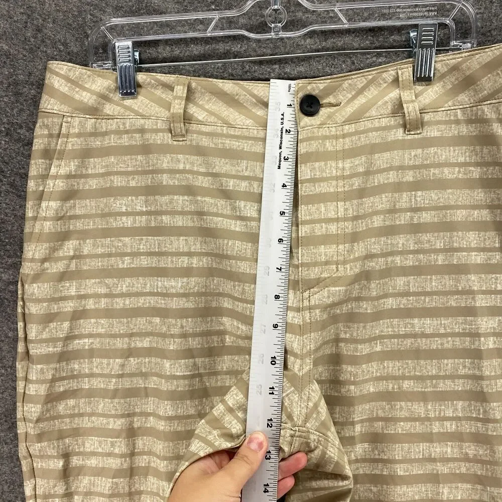 Unbranded Shorts Men 30 Beige Striped Mid Rise Flat Front Chino Pockets Regular